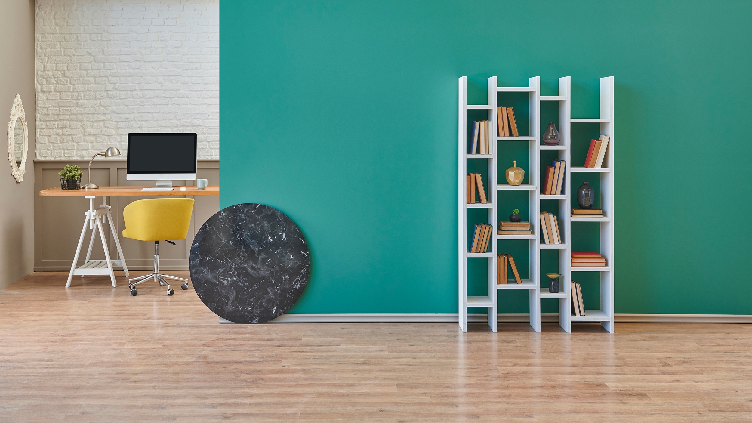 A comprehensive guide to choosing flooring materials in Singapore.